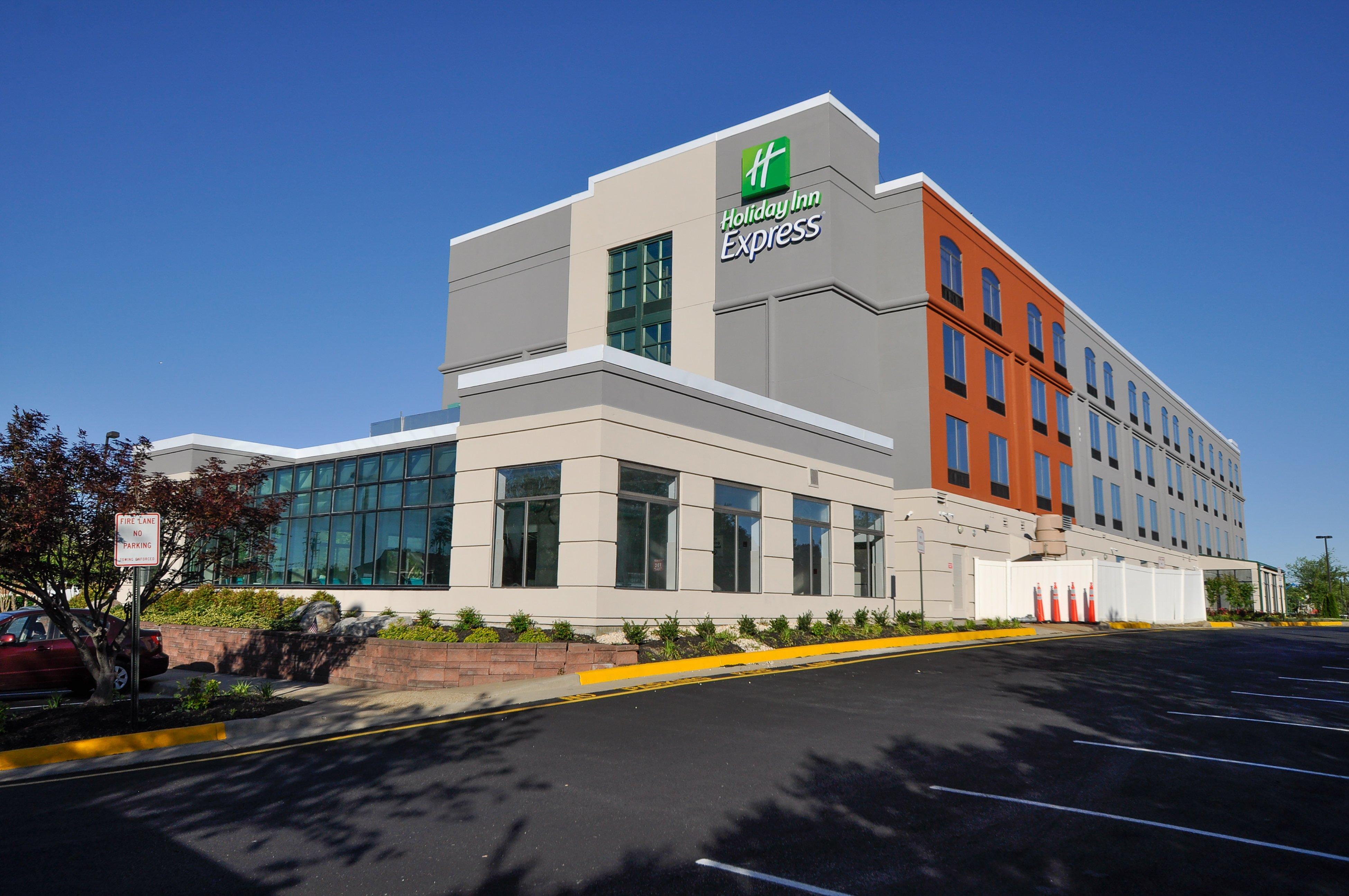 Wingate By Wyndham Stafford/Quantico Hotel Exterior photo